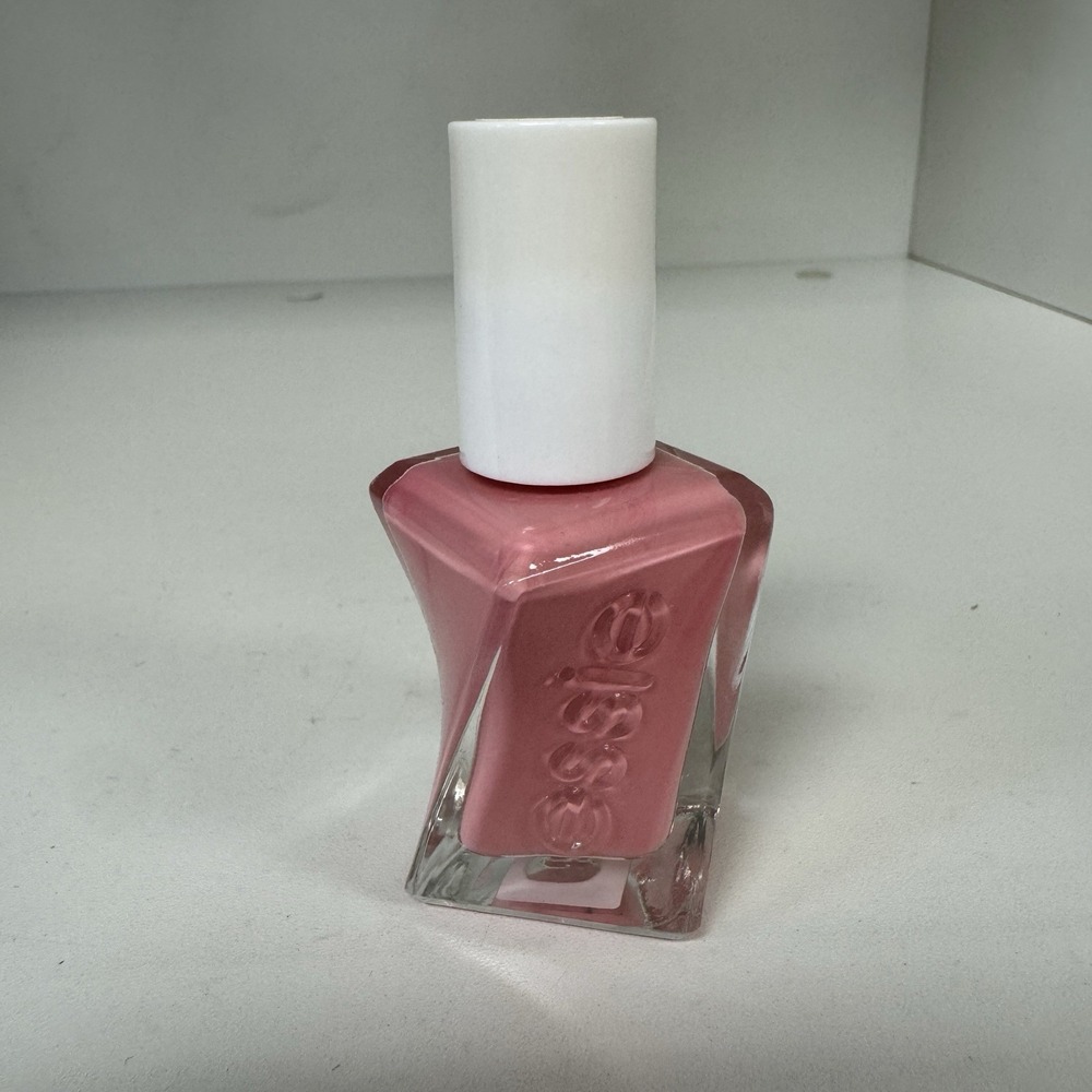 Essie Gel Couture Nail Polish 0.46 fl oz./13.5 mL -‎ Stitch By Stitch (#50)